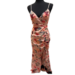 PINK FLORAL V NECK MAXI DRESS WITH RUNCHED LEG DETAIL